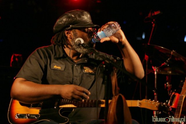 Alvin Youngblood Hart by Grzegorz Ciszewski (13)